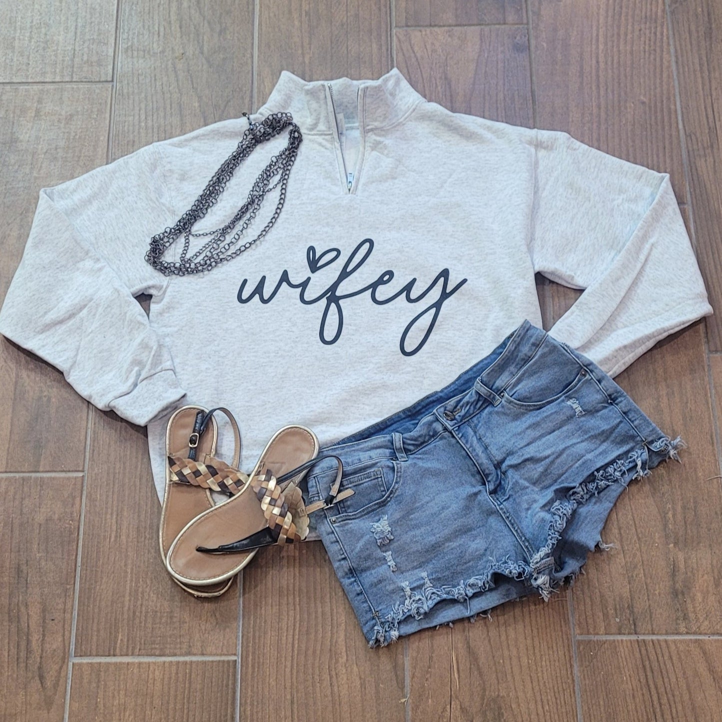 Wifey Pullover